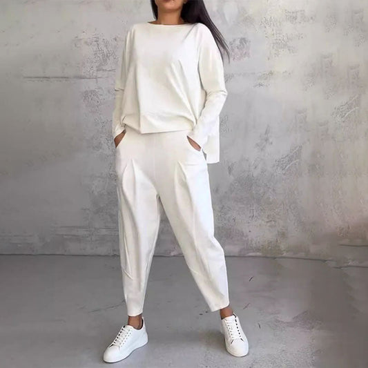 MIRAVO | Sleek Two-Piece Set in Ivory