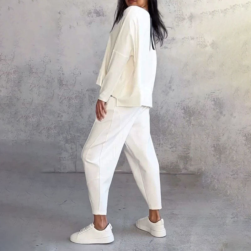 MIRAVO | Sleek Two-Piece Set in Ivory